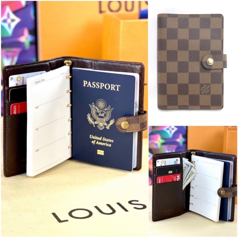 🎉HP🎉🌎 LOUIS VUITTON Damier Ebene PM Agenda Cover Passport Holder Wallet